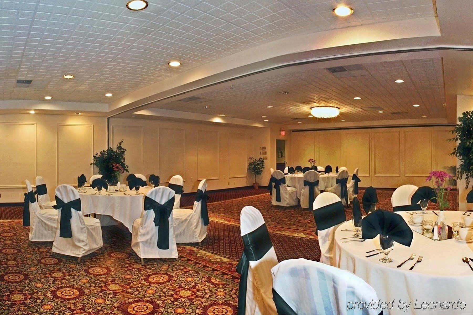 Holiday Inn Scranton East - Dunmore By Ihg מראה חיצוני תמונה