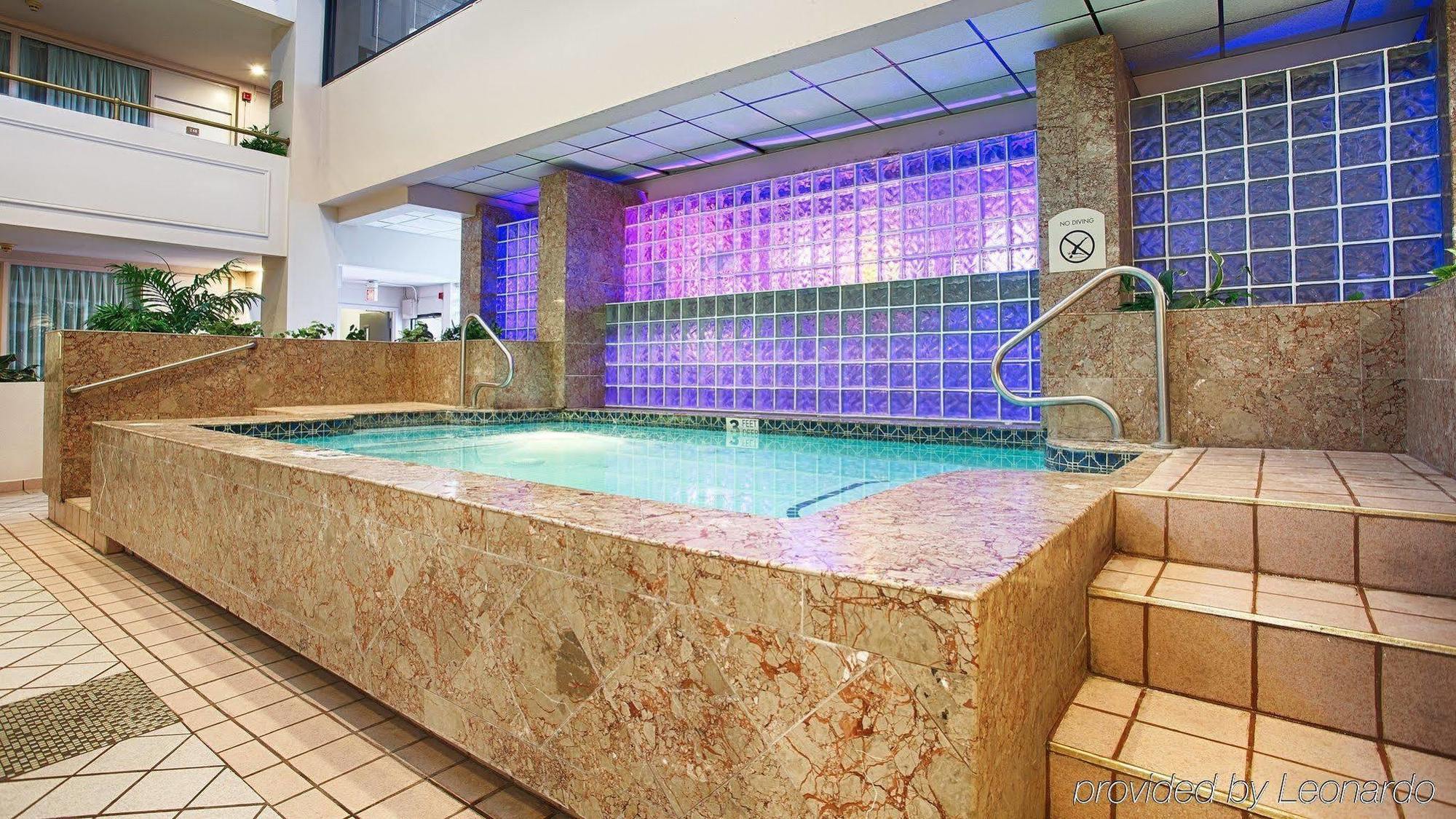 Holiday Inn Scranton East - Dunmore, An Ihg Hotel מראה חיצוני תמונה